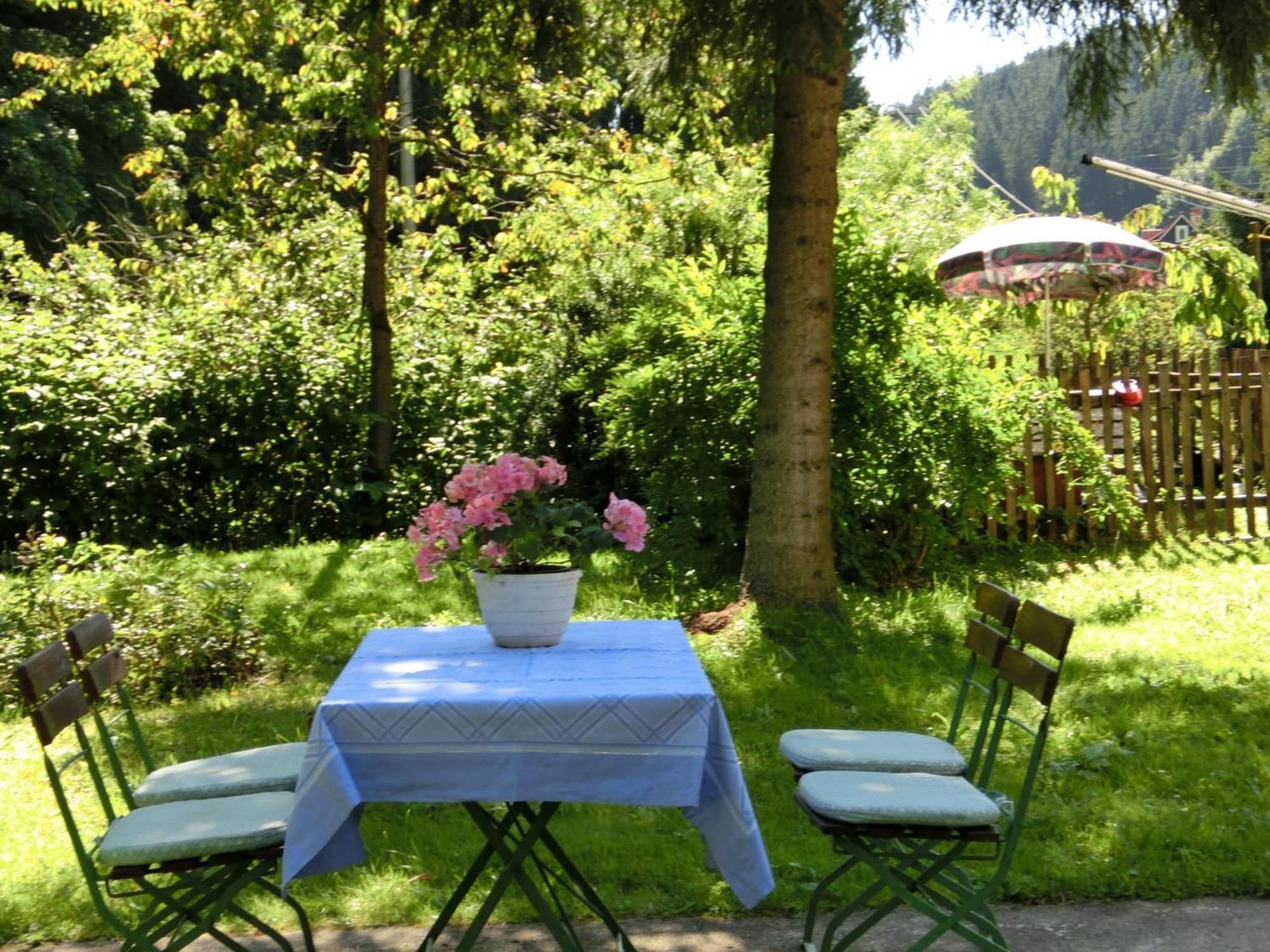 Apartment Thuringian Forest With Balcony Gießübel Екстериор снимка